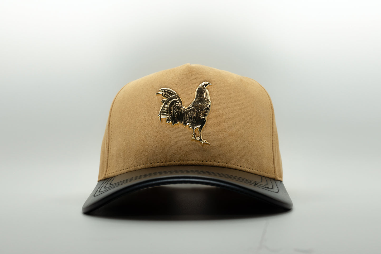 Gorra del gallo dorado